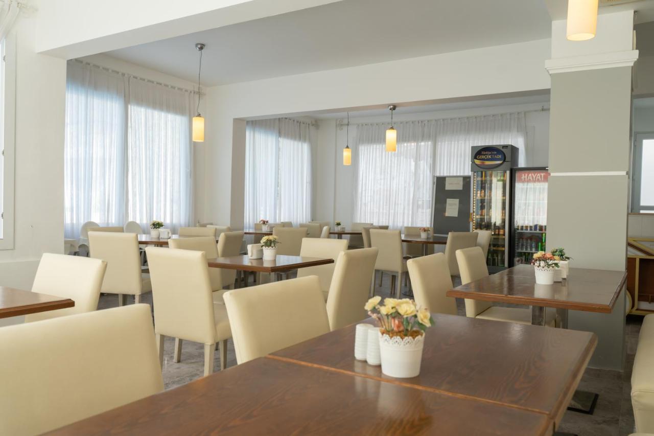 Otel Yeni Çeşme Zewnętrze zdjęcie
