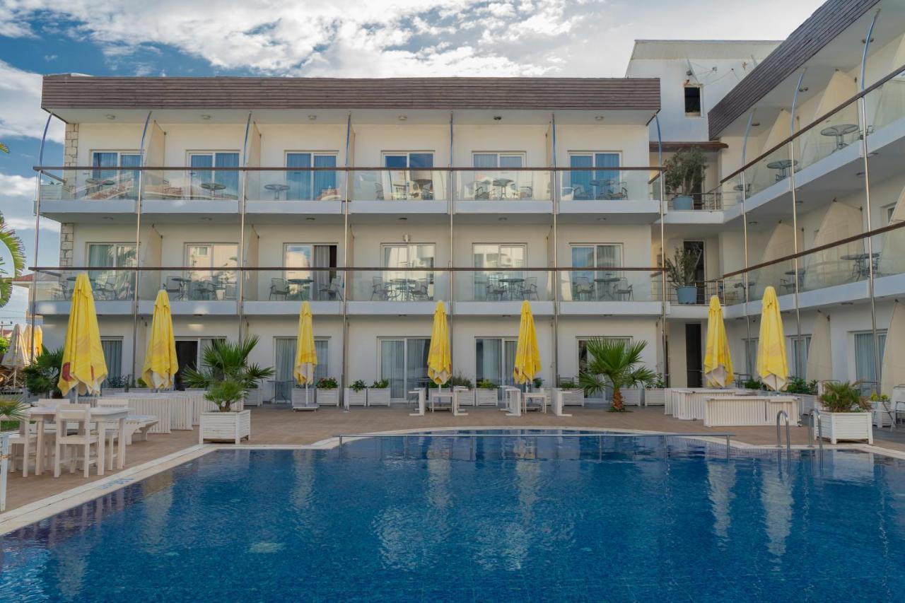 Otel Yeni Çeşme Zewnętrze zdjęcie