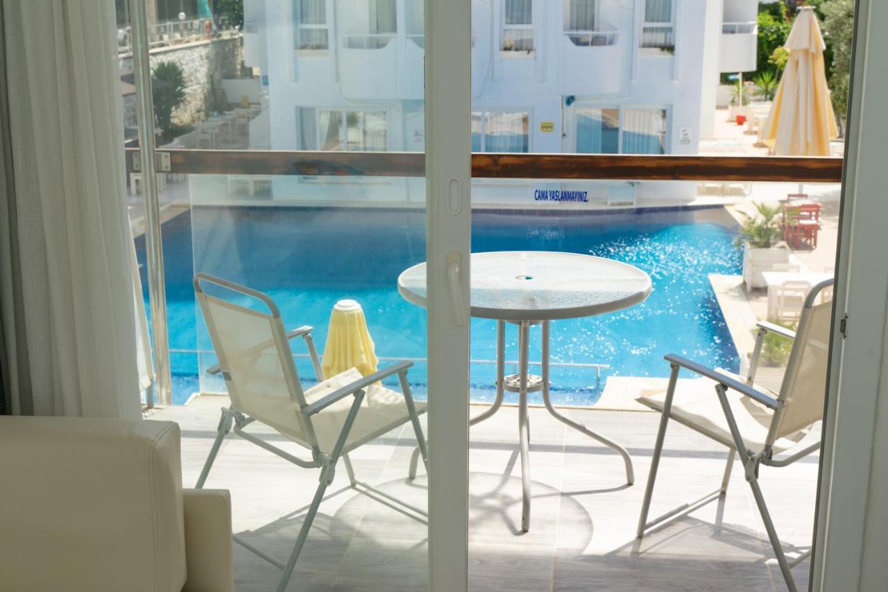 Otel Yeni Çeşme Zewnętrze zdjęcie