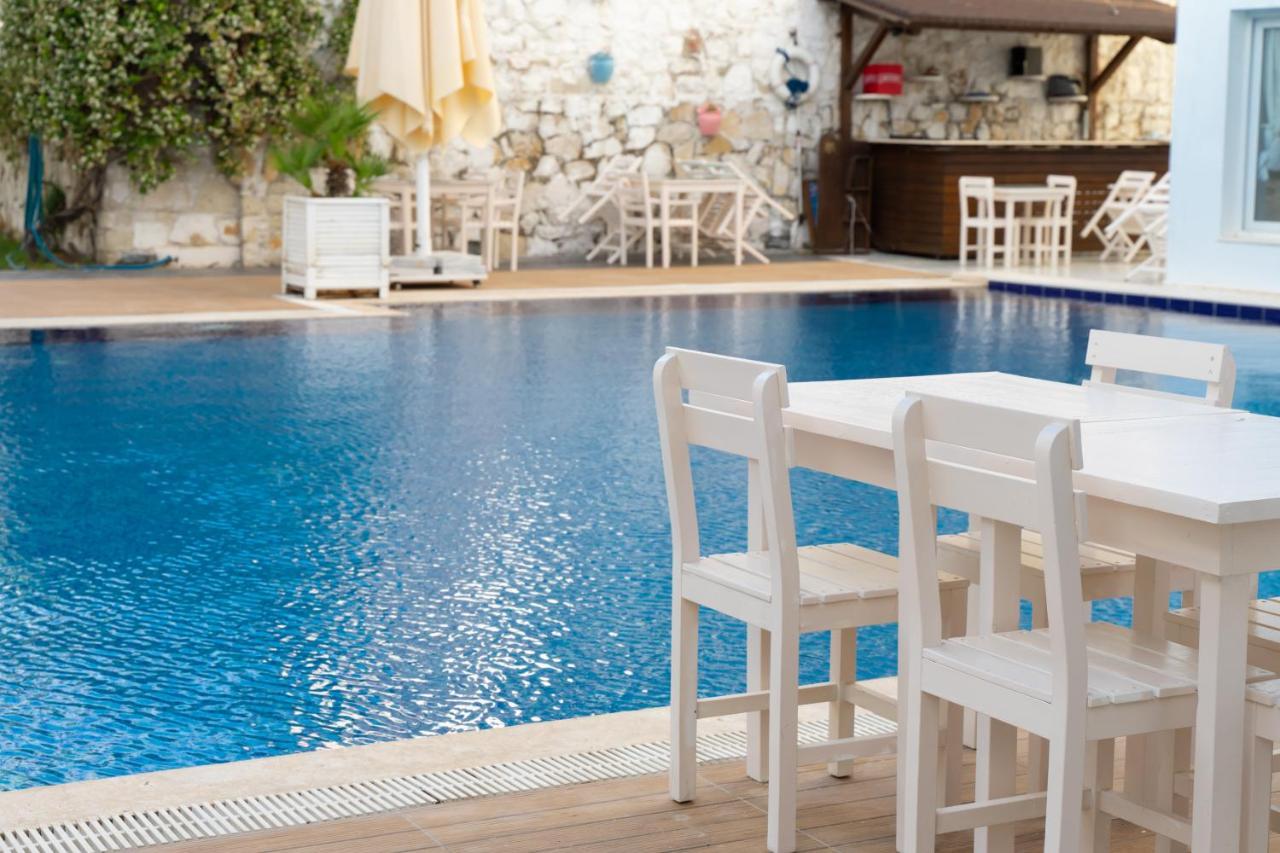 Otel Yeni Çeşme Zewnętrze zdjęcie
