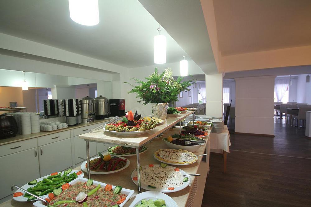Otel Yeni Çeşme Zewnętrze zdjęcie