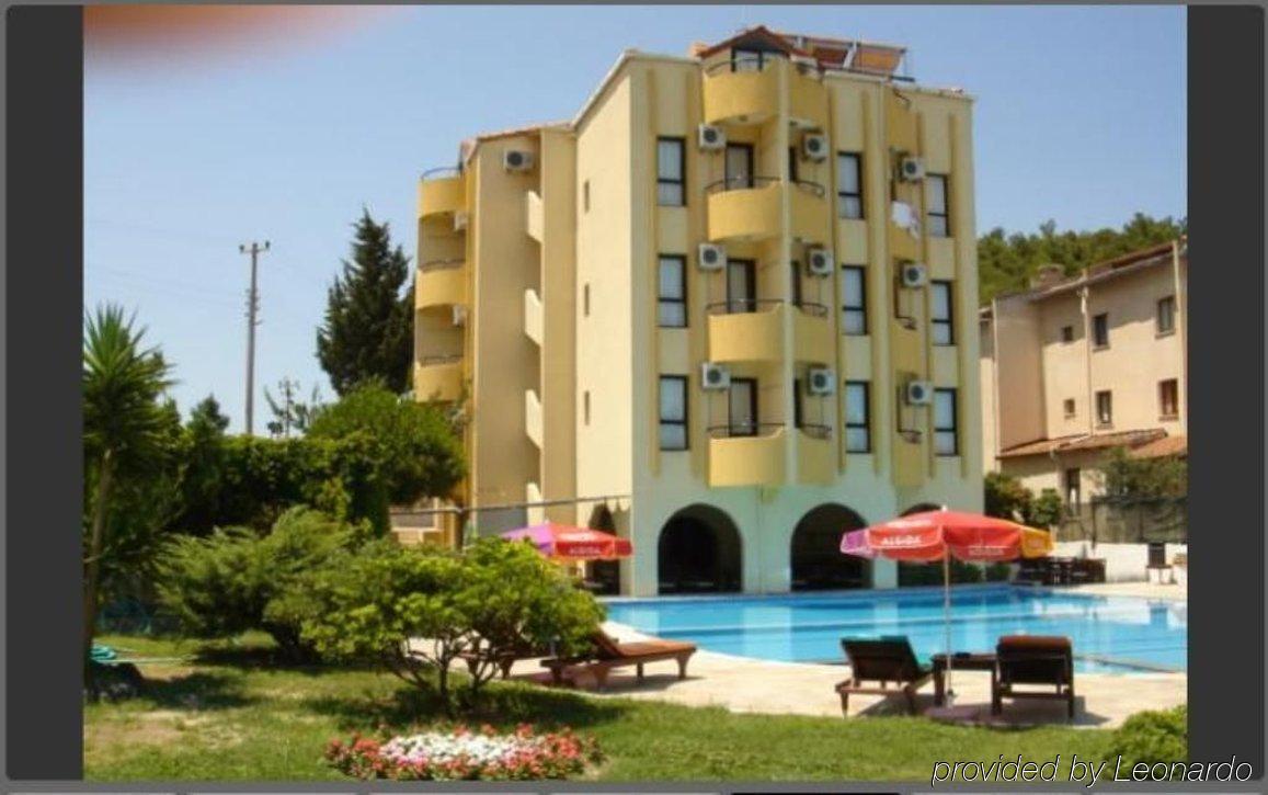 Otel Yeni Çeşme Zewnętrze zdjęcie